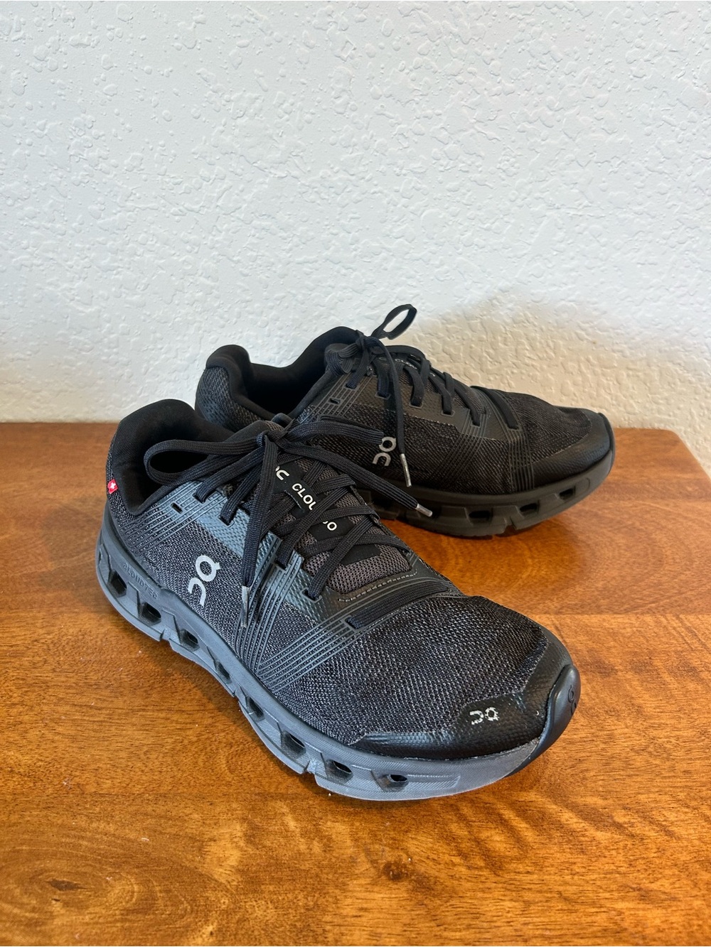 On Cloud Women’s CloudGo - Cloudtec Black Running Shoes Size 9